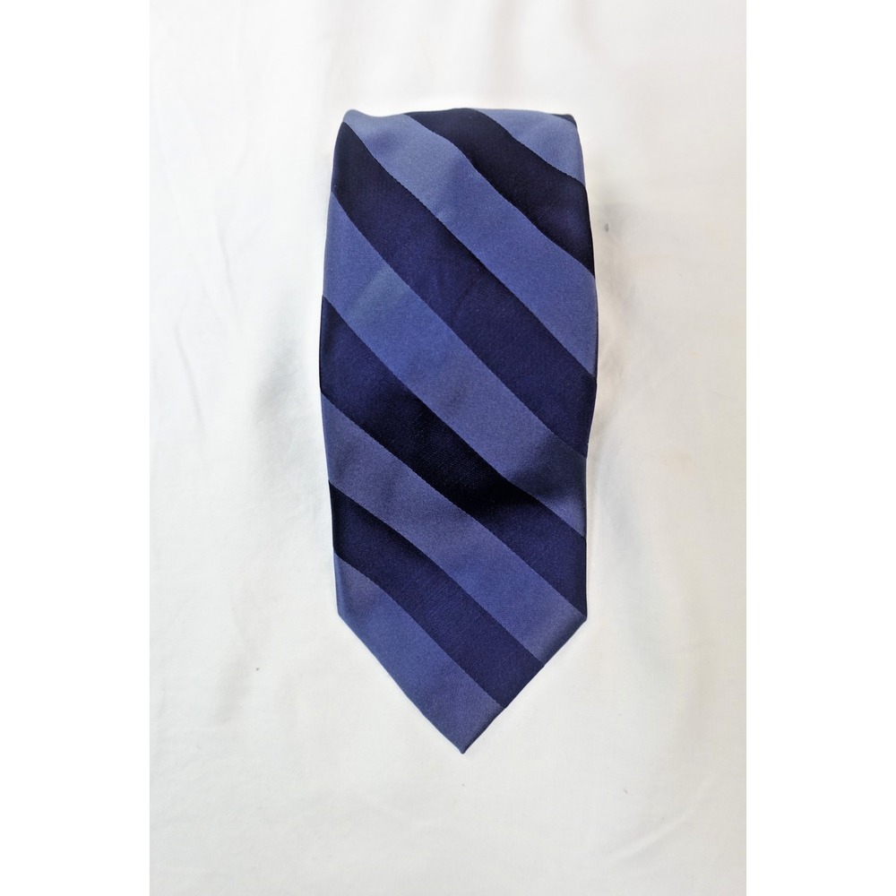 Ivy Crew Classics Tie Navy Blue Diagonal Stripe Satin Look 4" Repp‎ Necktie